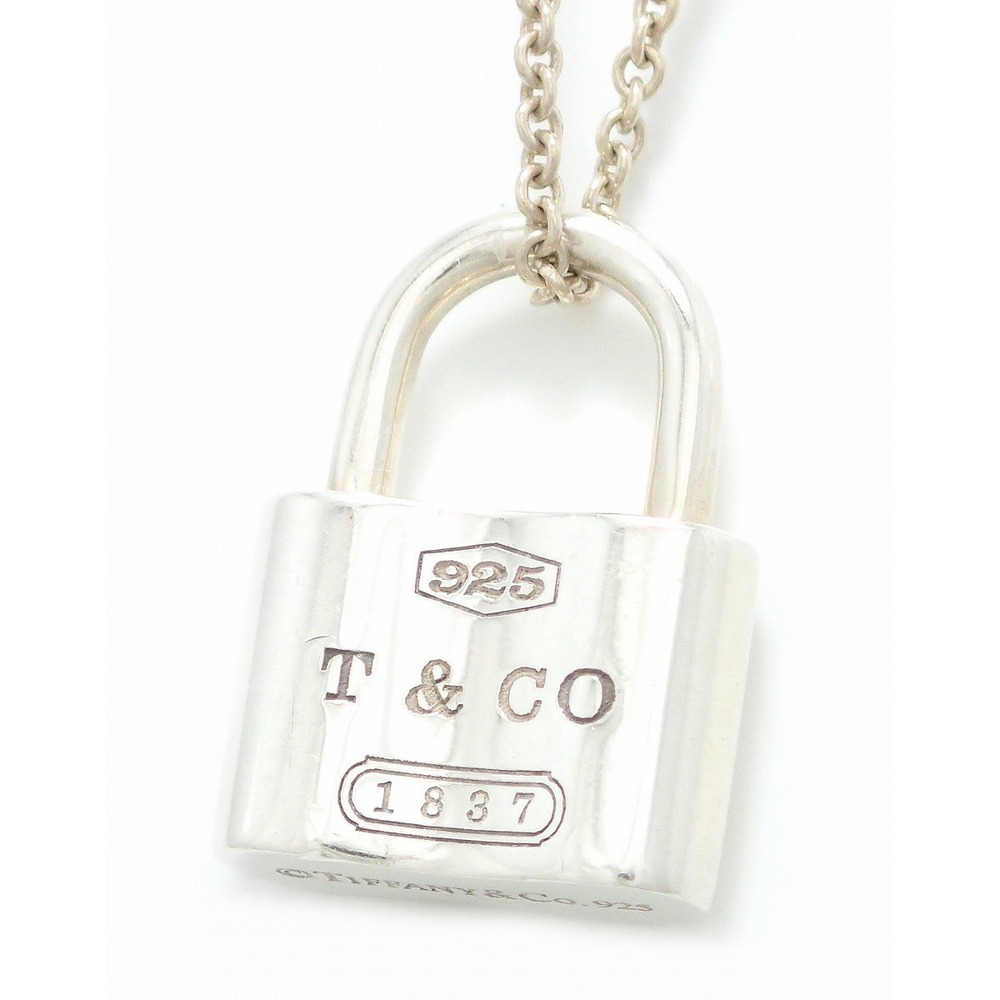 TIFFANY Co Lock Pendant Necklace Motif Silver